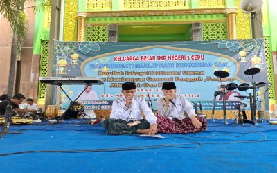 Peringatan Maulud Nabi Muhammad SAW SMP Negeri 3 Cepu